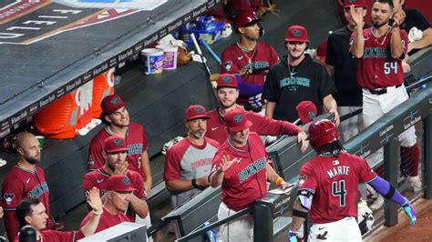 Diamondbacks Bats Sizzle, Starters Fizzle: A 2025 Rollercoaster in the Desert